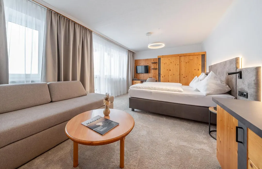Hotel Olympia-1